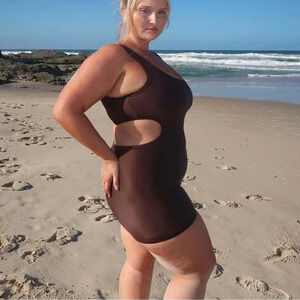 NEW REMMIE BY RILEY Coffee Reversible Romper ONE PIECE SWIMSUIT Size 4XL